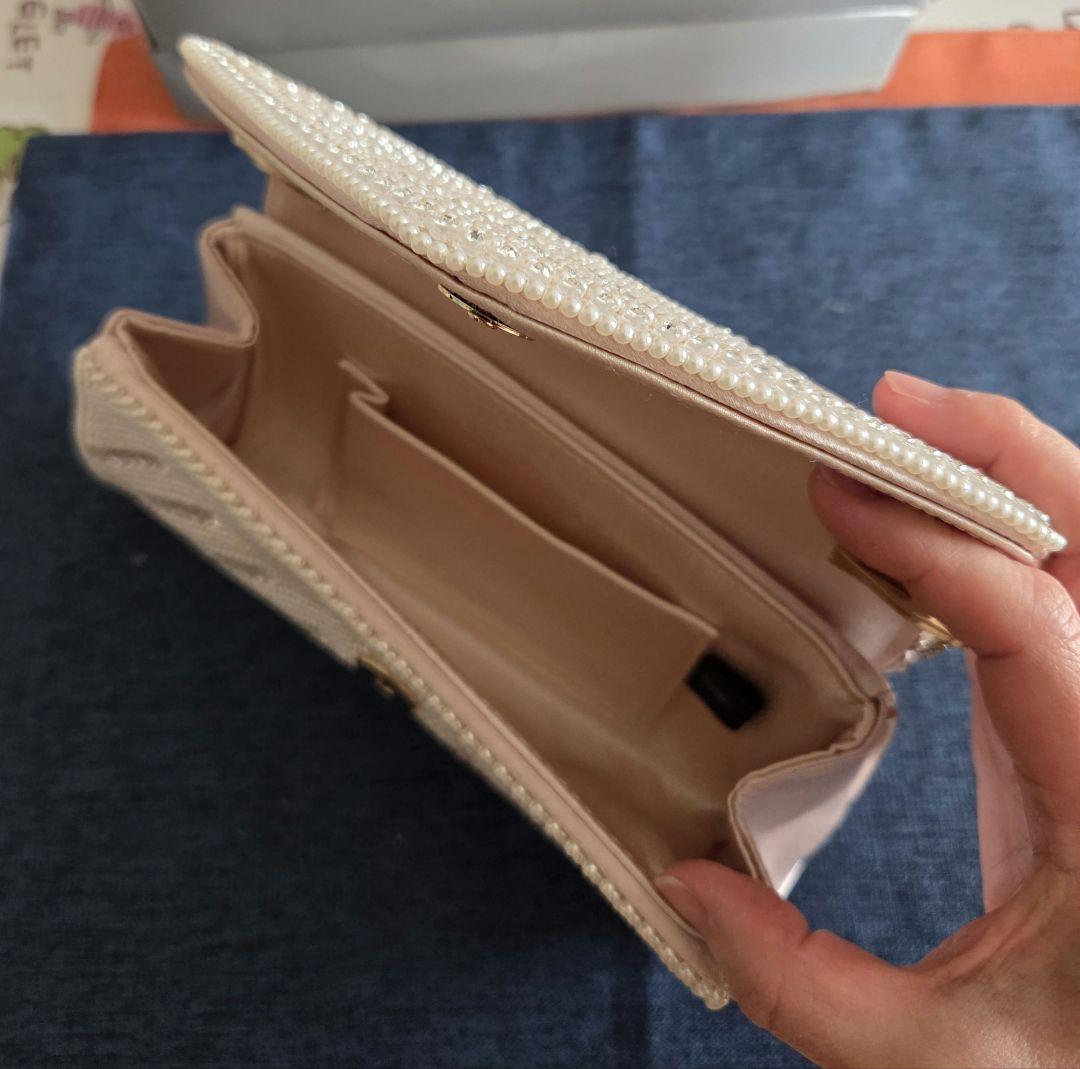 東京イギン　パール装飾 クラッチバッグ　コサージュ　髪飾り