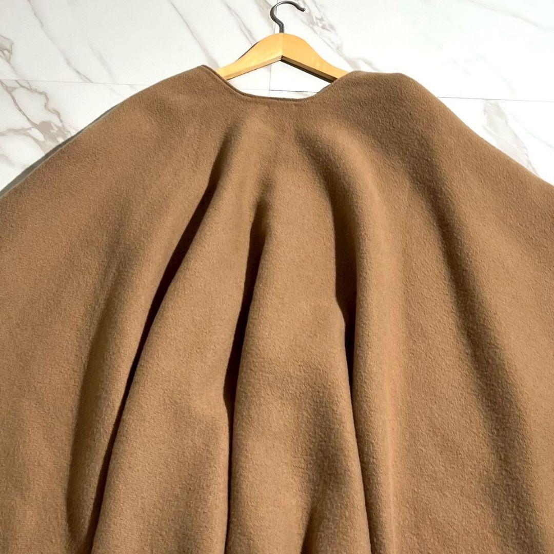 美品 近年モデル●FENDI カシミヤ混 ケープ ポンチョ カリグラフィ 高級感