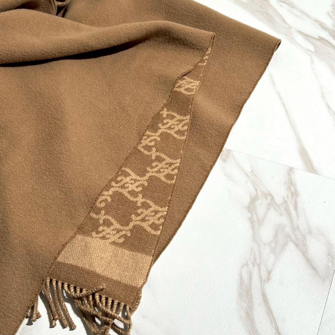 美品 近年モデル●FENDI カシミヤ混 ケープ ポンチョ カリグラフィ 高級感