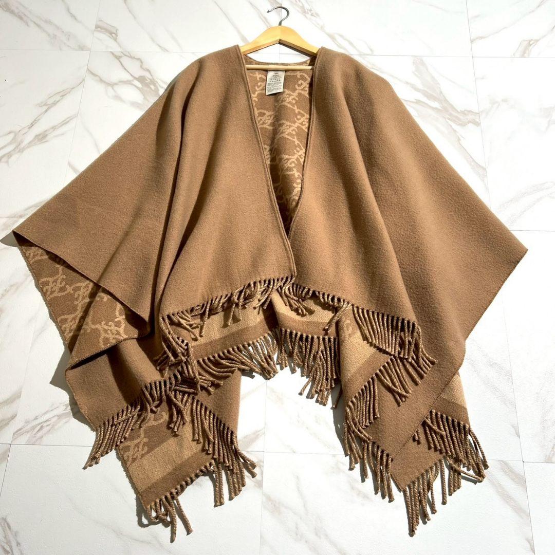 美品 近年モデル●FENDI カシミヤ混 ケープ ポンチョ カリグラフィ 高級感
