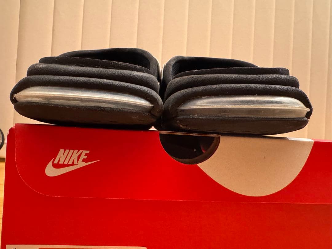 エア モア アップテンポ スライド ブラック26cm モアテン