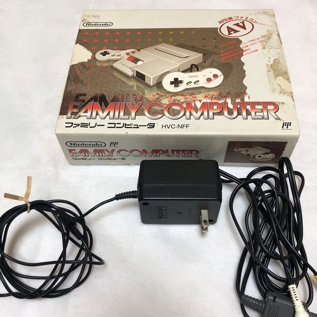 ニューファミリーコンピュータ本体