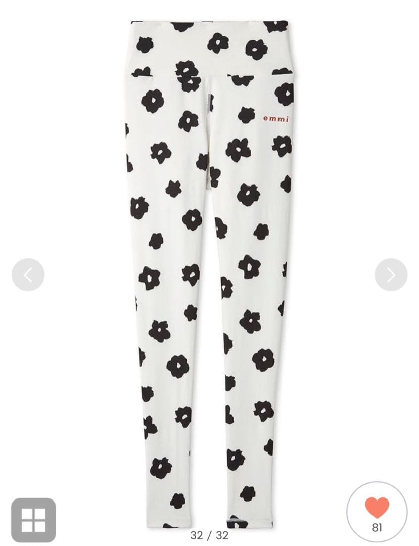 emmi カモミール柄ブラトップレギンスセット