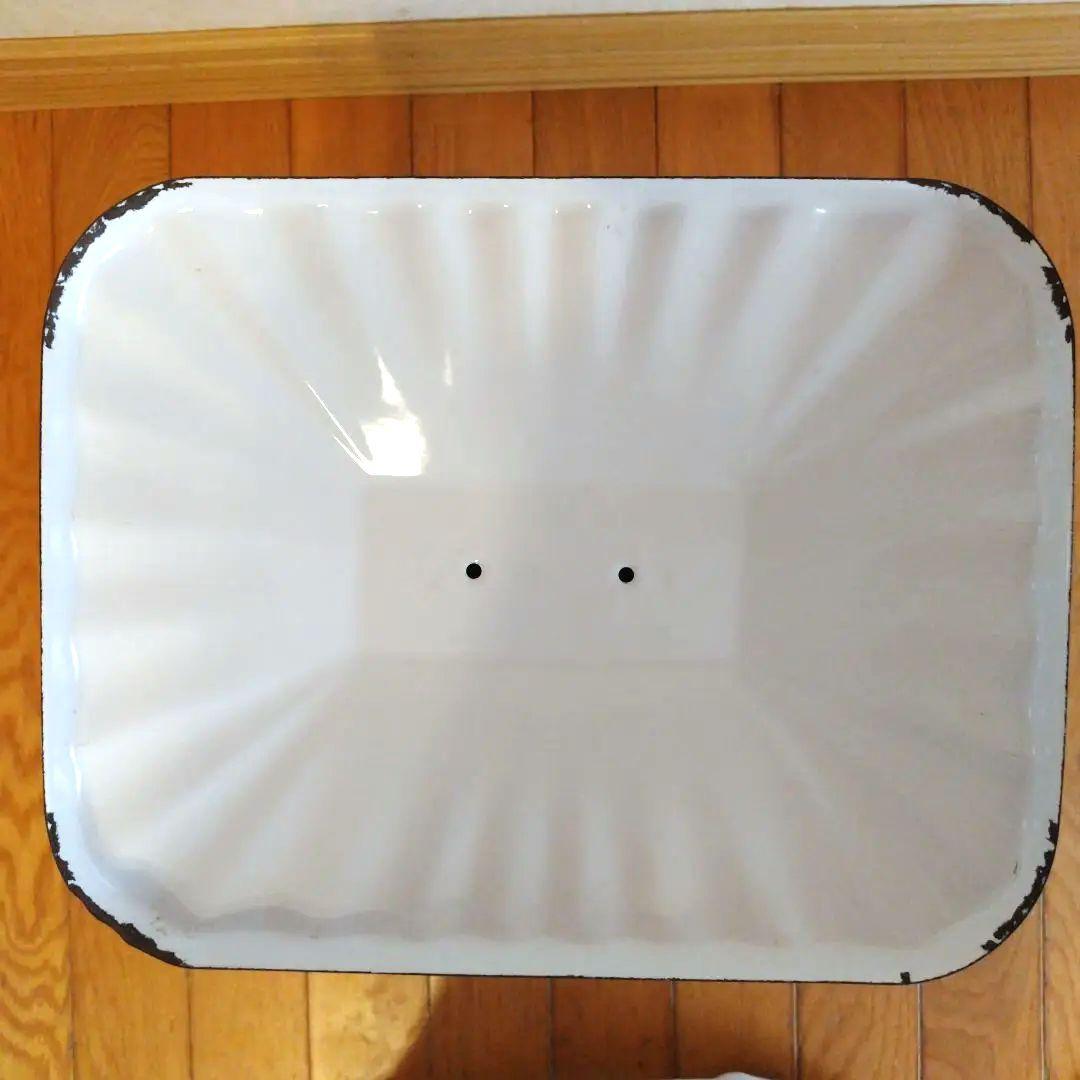 The Olde Farmhouse シェルリッド ブレット缶 琺瑯　ホーロー缶