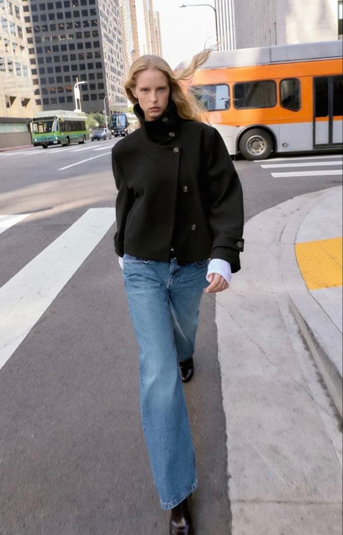 1/31限定出品【ZARA】ハイネックショートコート