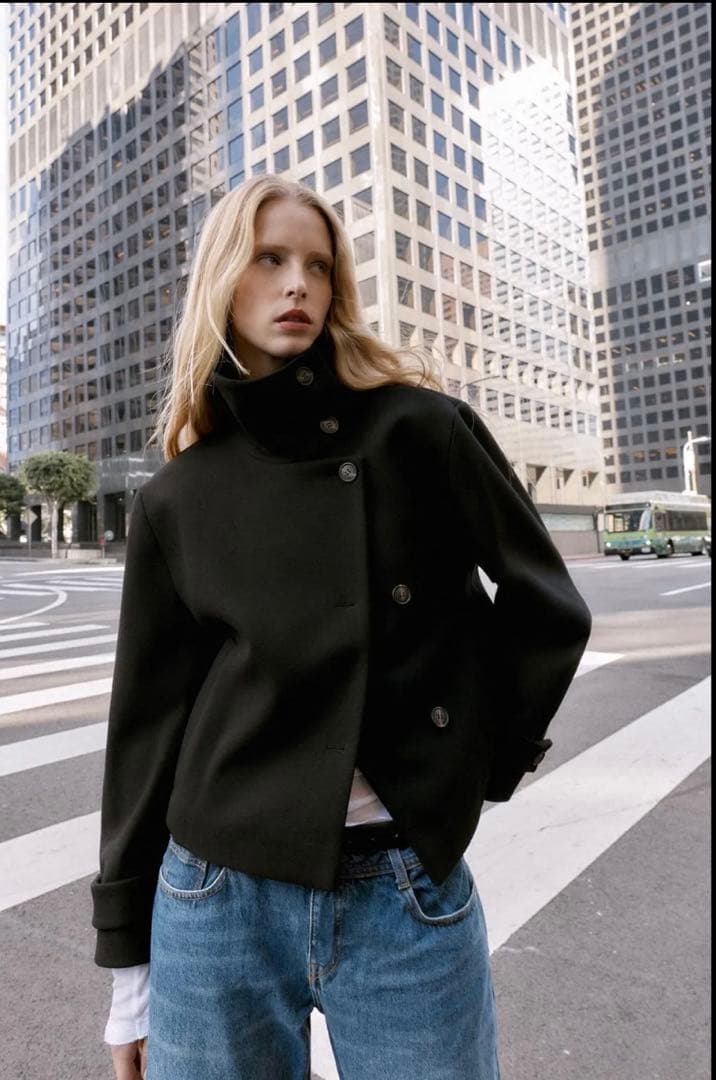 1/31限定出品【ZARA】ハイネックショートコート