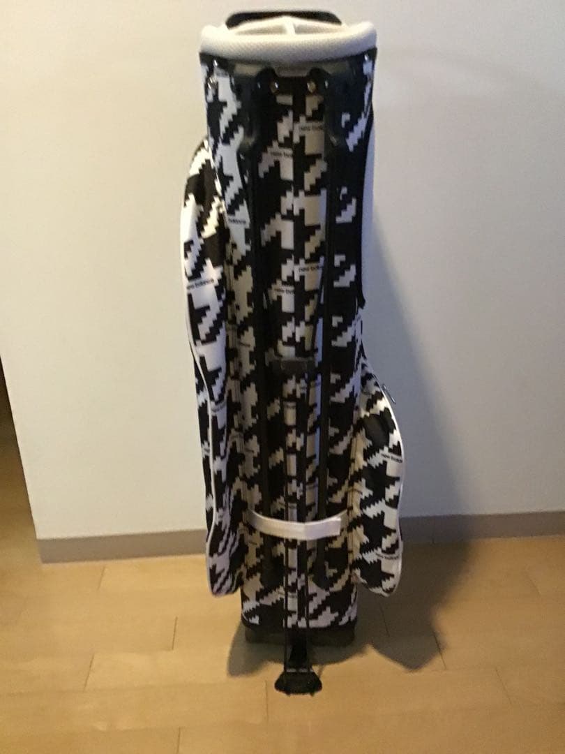 New balance キャディバッグ スタンド型