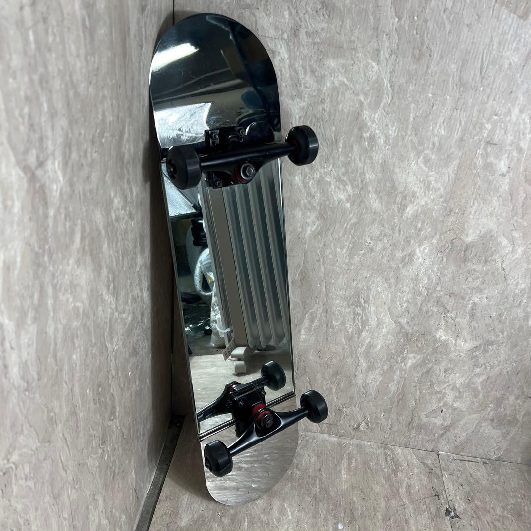 希少品 スケートボード デッキミラー スケボー 鏡 ストリート 壁掛け ミラー