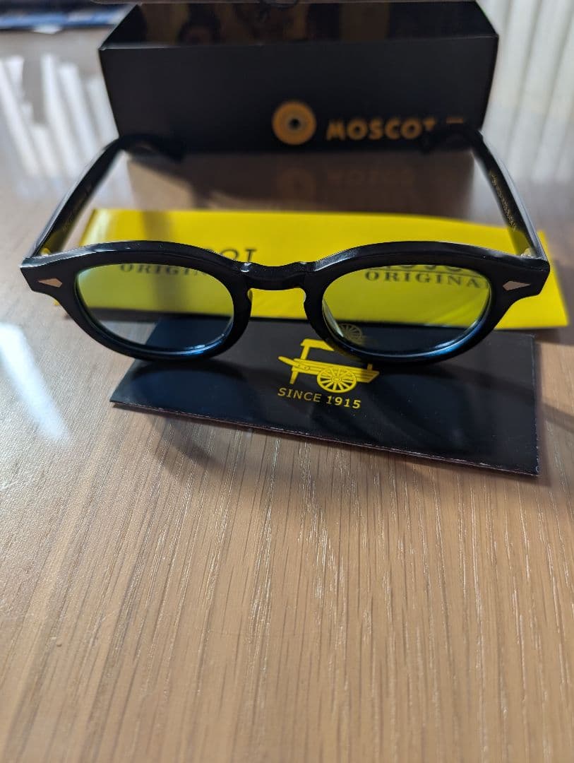 モスコットレムトッシュ　ジョン・レノン跳ね上げサングラス　セット販売