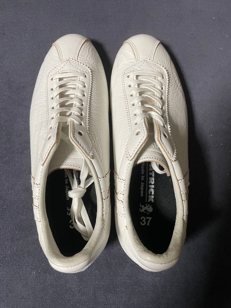 23.5cm 未使用 PATRICK レザースニーカー