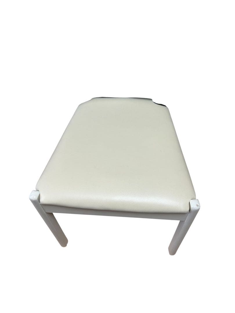 【こどもパジャマ】ニトリ　アルナスWW　ダイニングチェア