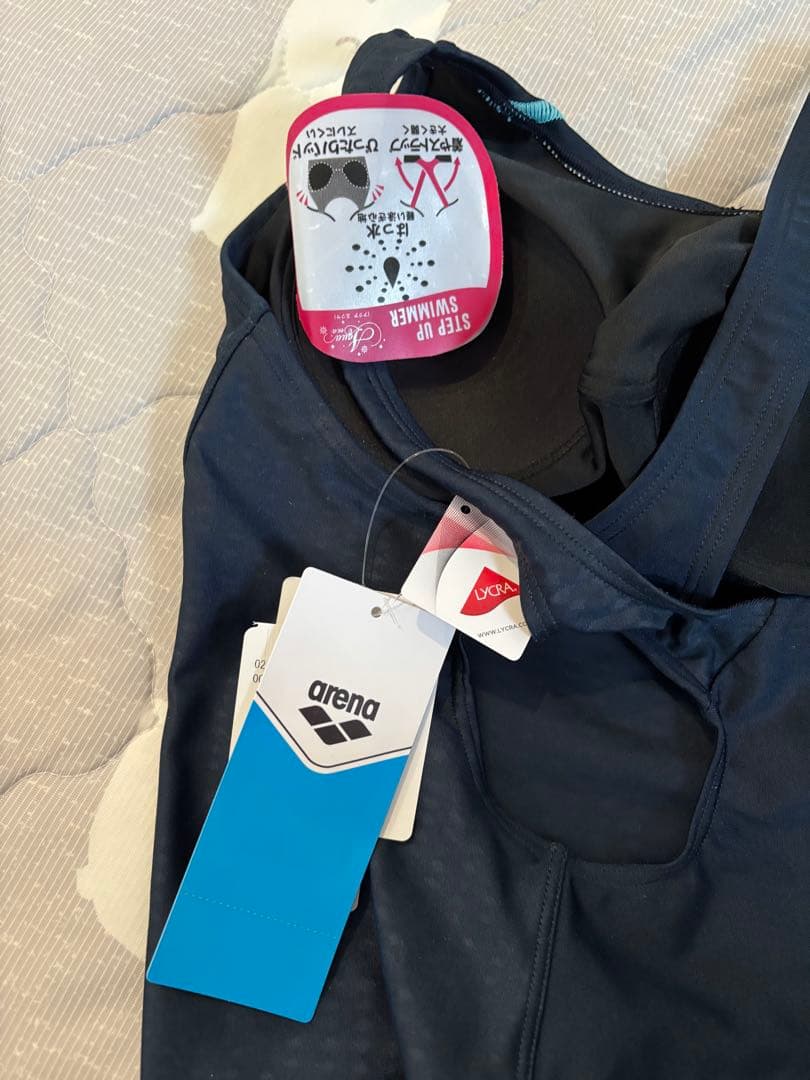 【お買い得】arena 競泳水着