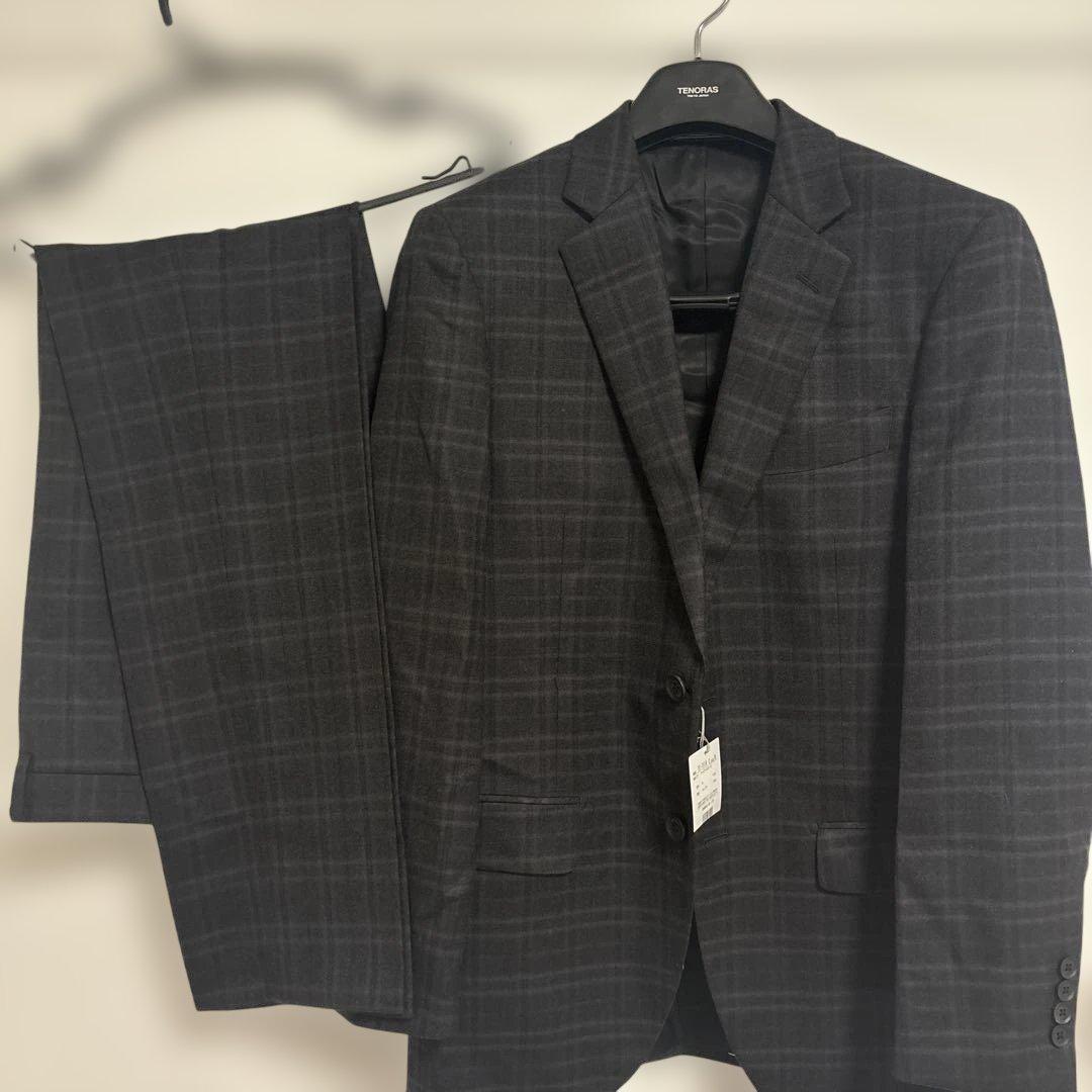 ティコラス　TENORAS チェック柄ツーピーススーツ Mサイズ