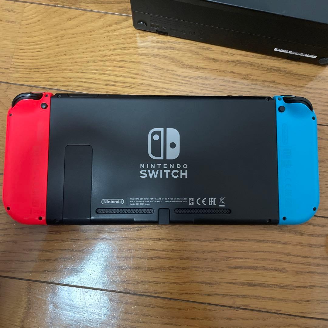 Nintendo Switch 本体 赤青ジョイコン ゲームカード付き