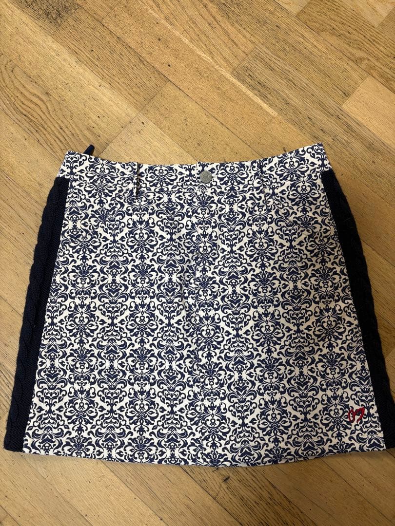 Master Bunny マスターバニー　中綿入りスニード&スカート　Mサイズ