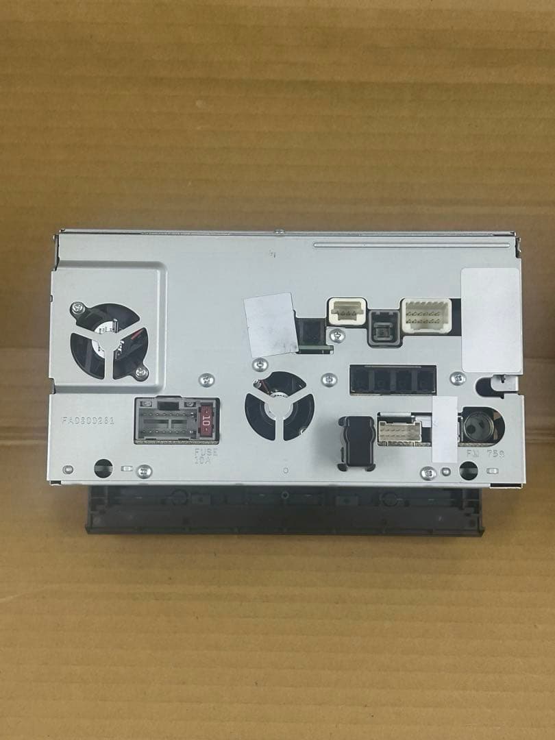 8インチ スズキ純正OP メモリーナビ CN-RZ83ZA MH35S専用パネル