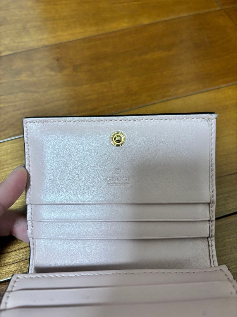 グッチ GUCCI 2つ折り財布 ピンク
