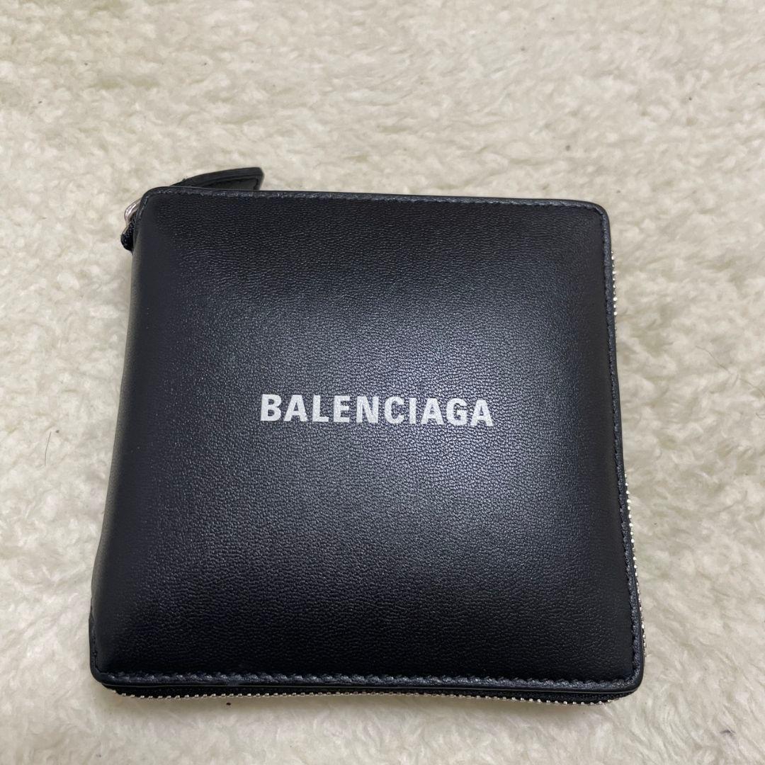 BALENCIAGA　バレンシアガ　折り財布　ラウンドファスナー　極美品‼️