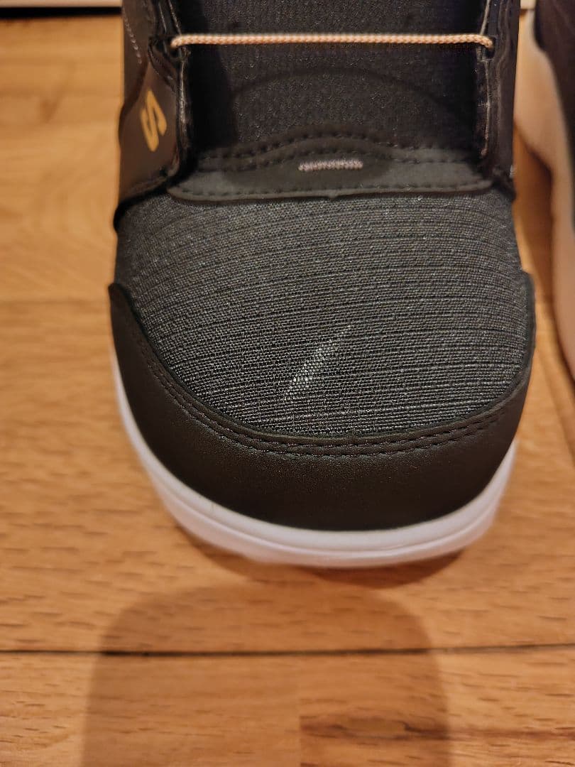 SALOMON スノーボードブーツ 女性用　PEARL　BoA