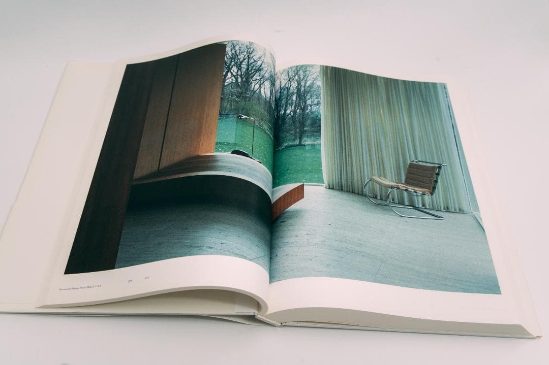 上田義彦　Mies van der Rohe