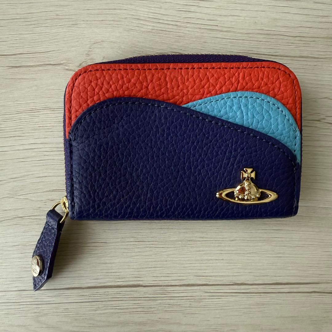 新品 未使用 ヴィヴィアンウエストウッド ケース 財布