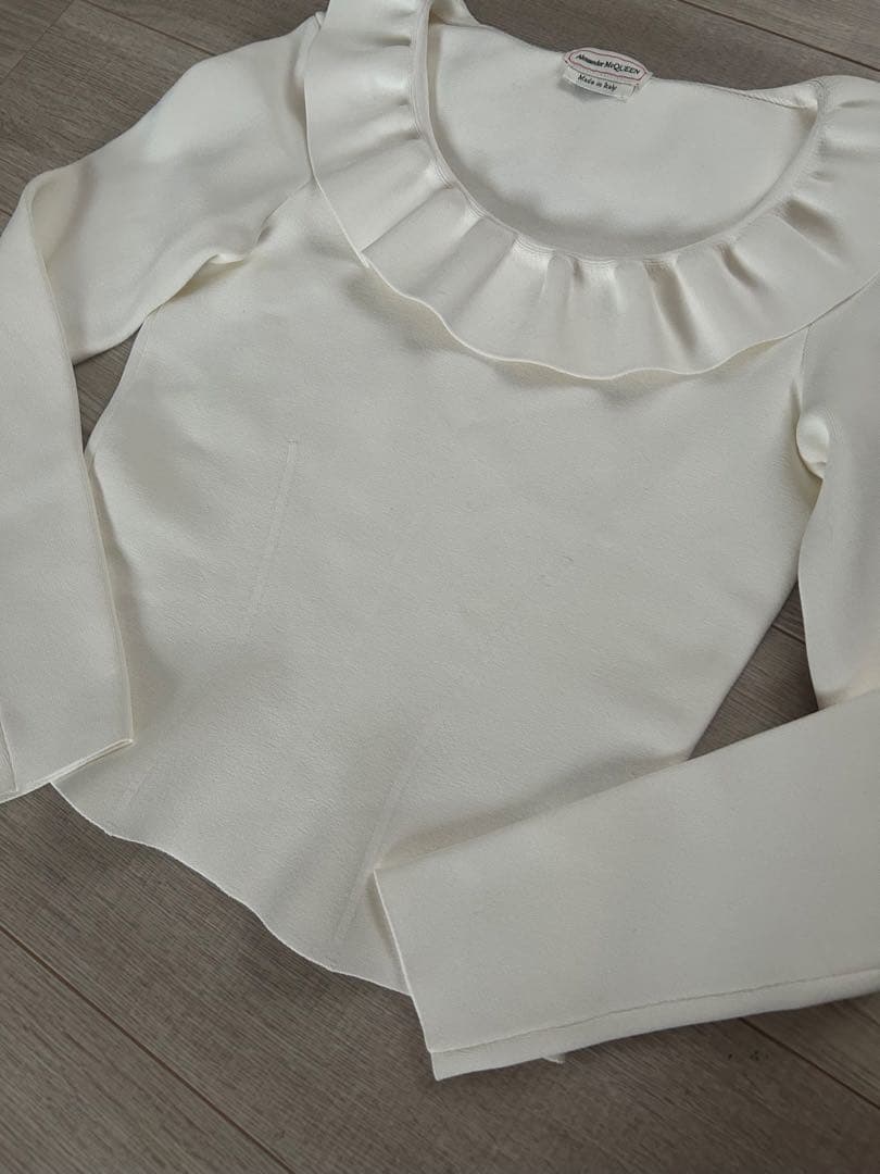 【美品】アレキサンダーマックイーン フリルニット XS ホワイト　イタリア製