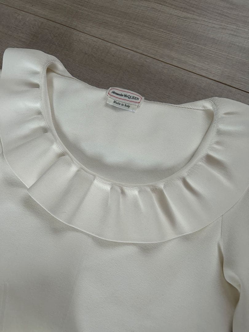 【美品】アレキサンダーマックイーン フリルニット XS ホワイト　イタリア製
