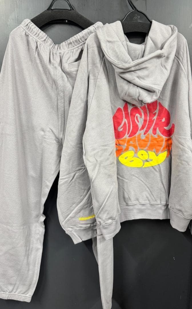 GISHER　サウナボーイ LOCKER　KEY　HOODIE　SETUP