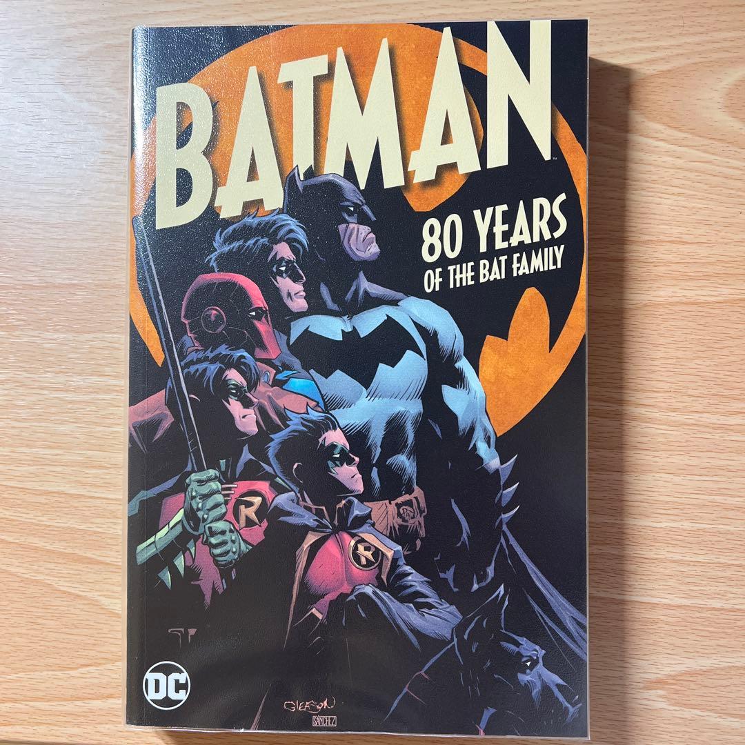BATMAN 80 YEARS OF THE BAT FAMILY バットマン