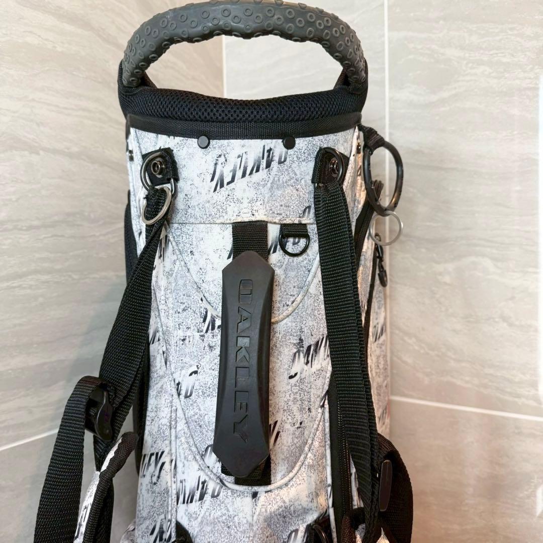 オークリー　プリント柄　キャディバッグ　軽量