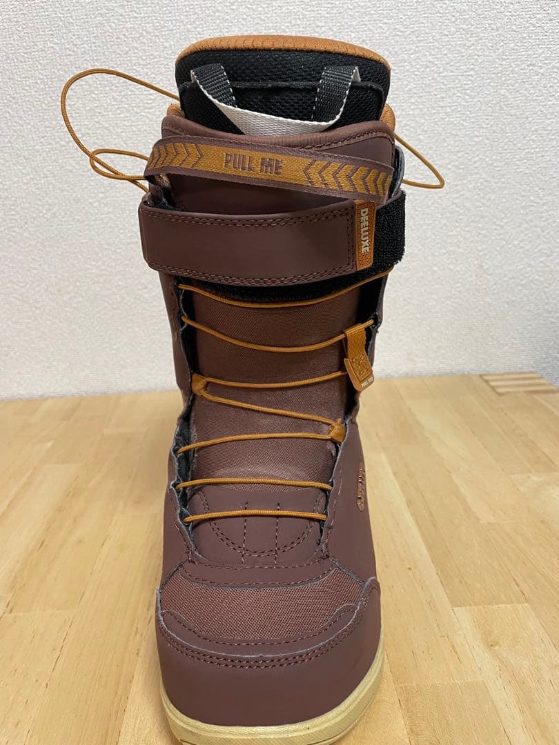 DEELUXE 女性用 スノーボードブーツ ブラウン　23.5