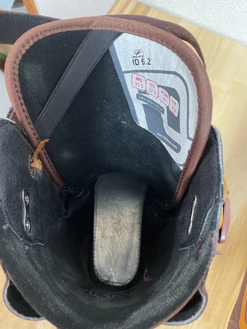 DEELUXE 女性用 スノーボードブーツ ブラウン　23.5