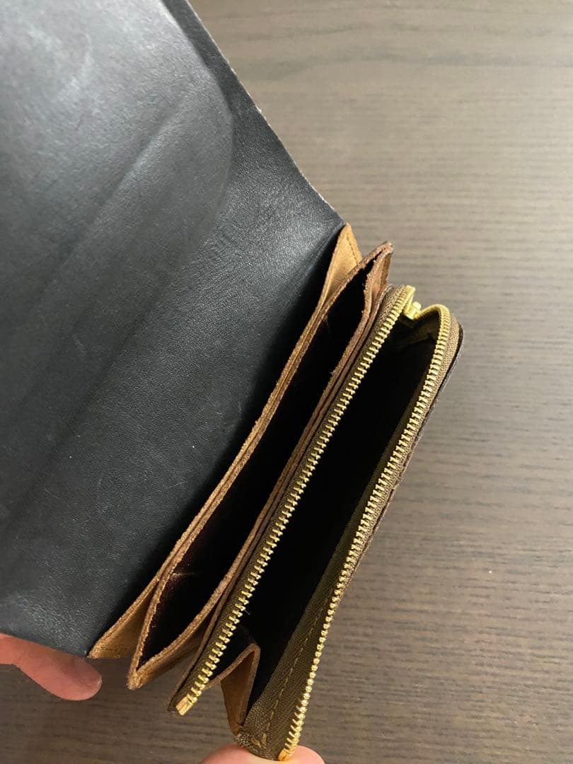 forme (フォルメ) / Baby calf short wallet