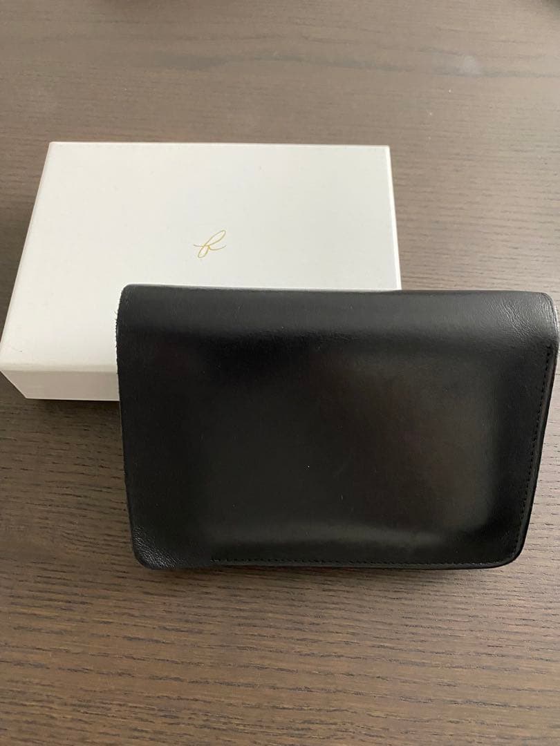 forme (フォルメ) / Baby calf short wallet