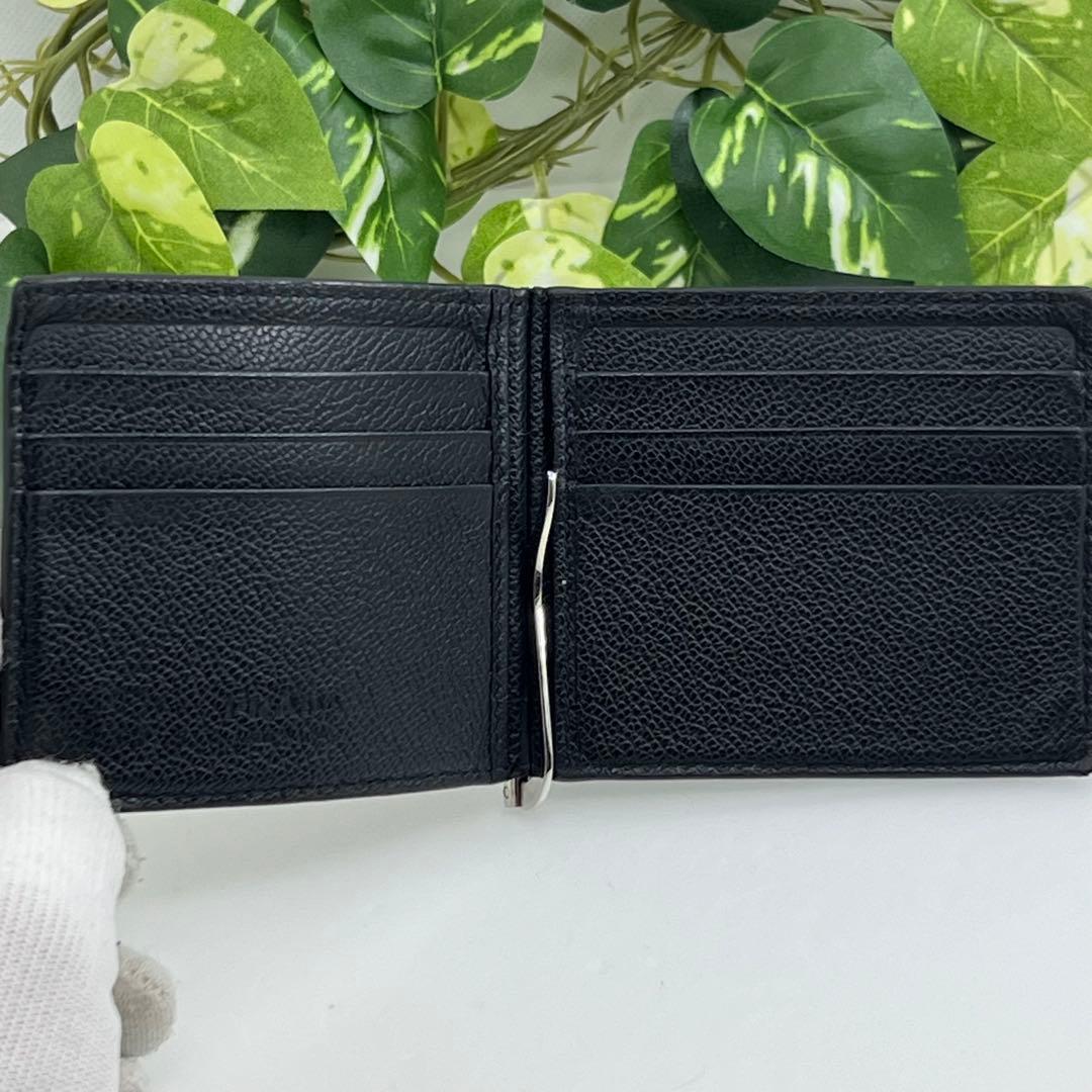 PRADA マネークリップ付き レザー シルバー金具 カードケース 財布0564