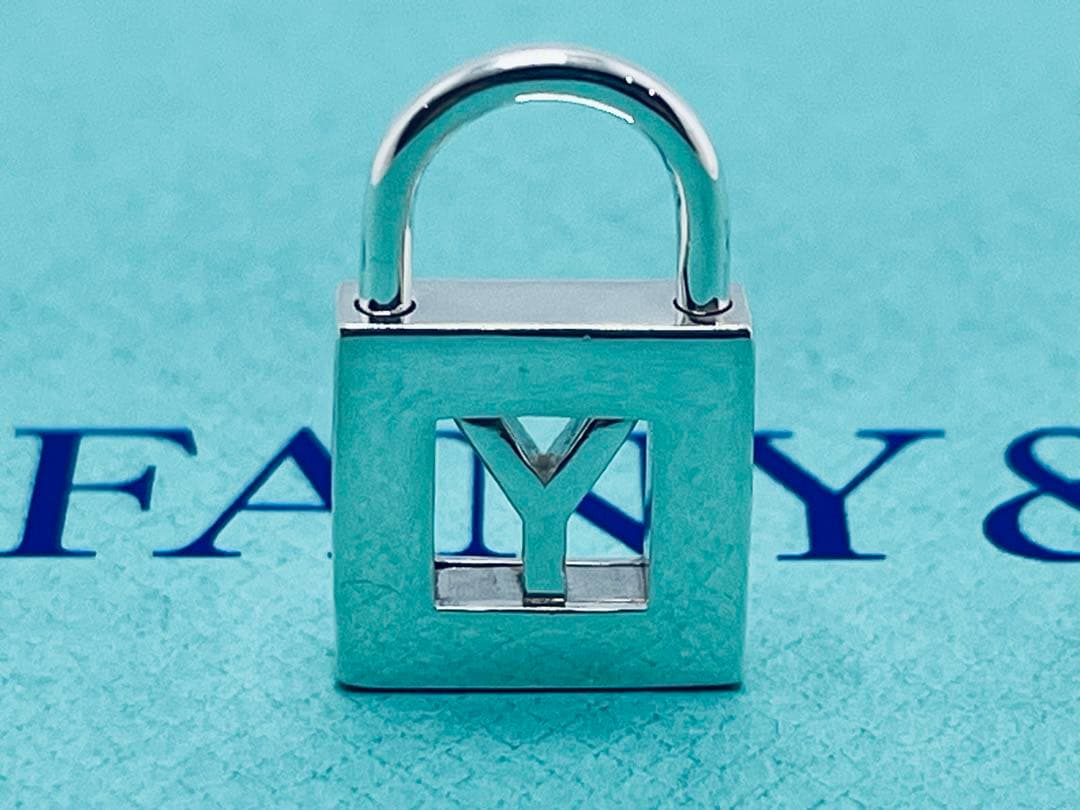 c871 美品　ティファニー　カデナ　ロック　Y ネックレス　トップのみ　925