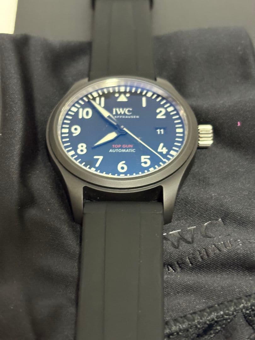 IWC パイロットウォッチ オートマティック トップガンIW326901黒文字盤
