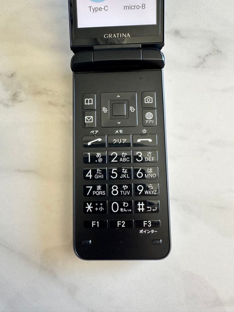 携帯電話本体 au GRATINA KYF42