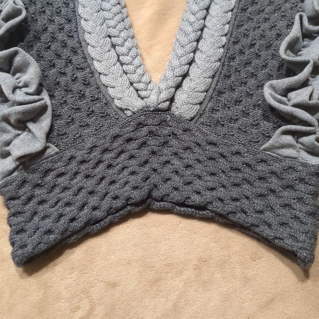 leinwande　Braids&Frill Top / grey