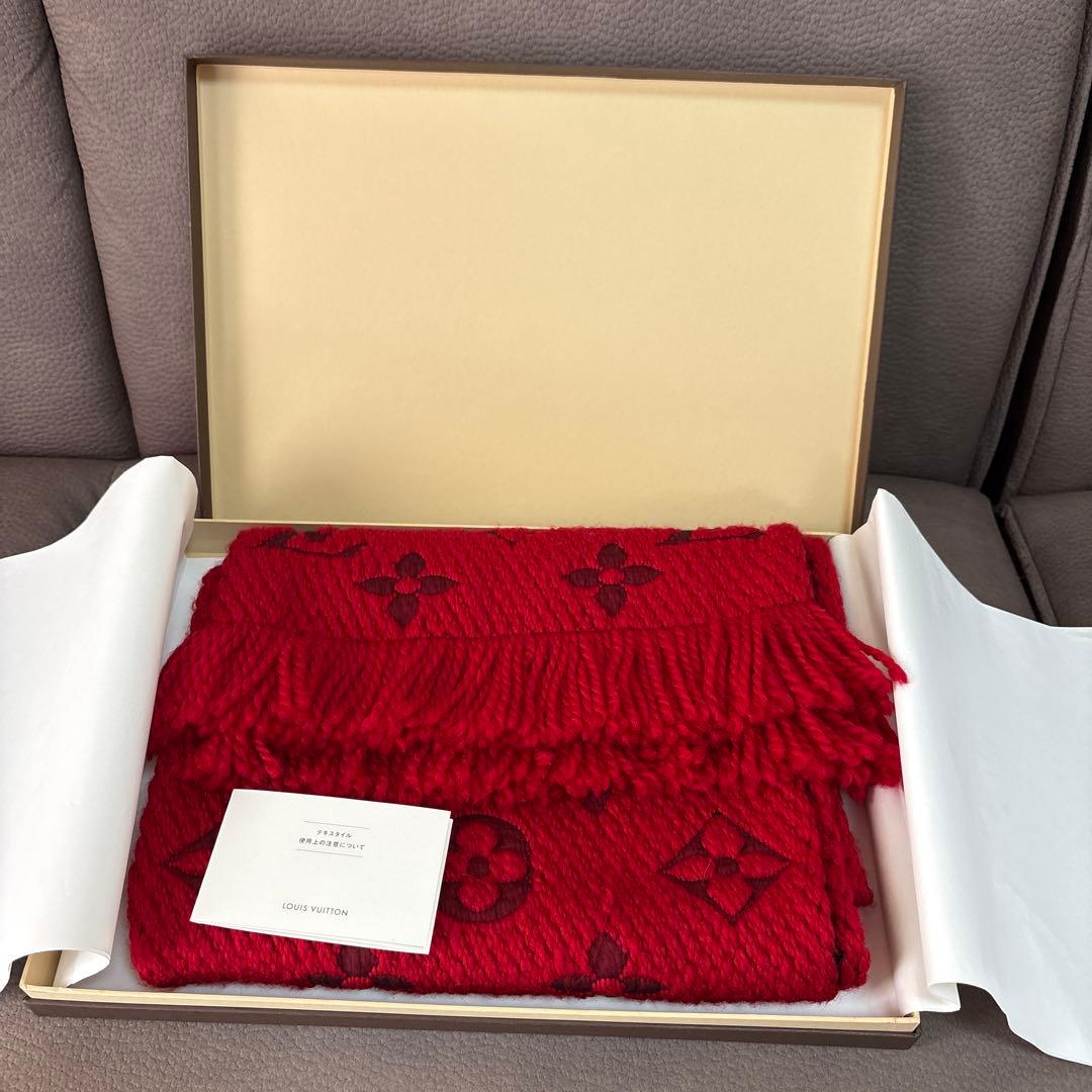 LOUIS VUITTON ルイヴィトンマフラー