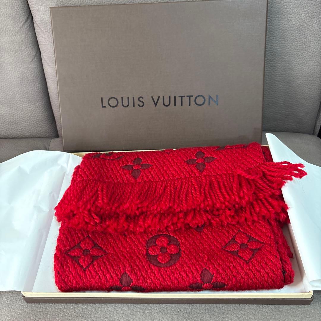 LOUIS VUITTON ルイヴィトンマフラー