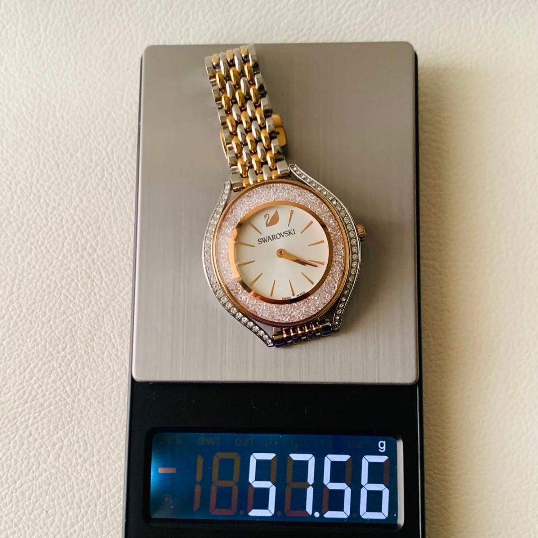 美品 スワロフスキー 5519459 クリスタルオーラ 腕時計 ウォッチ