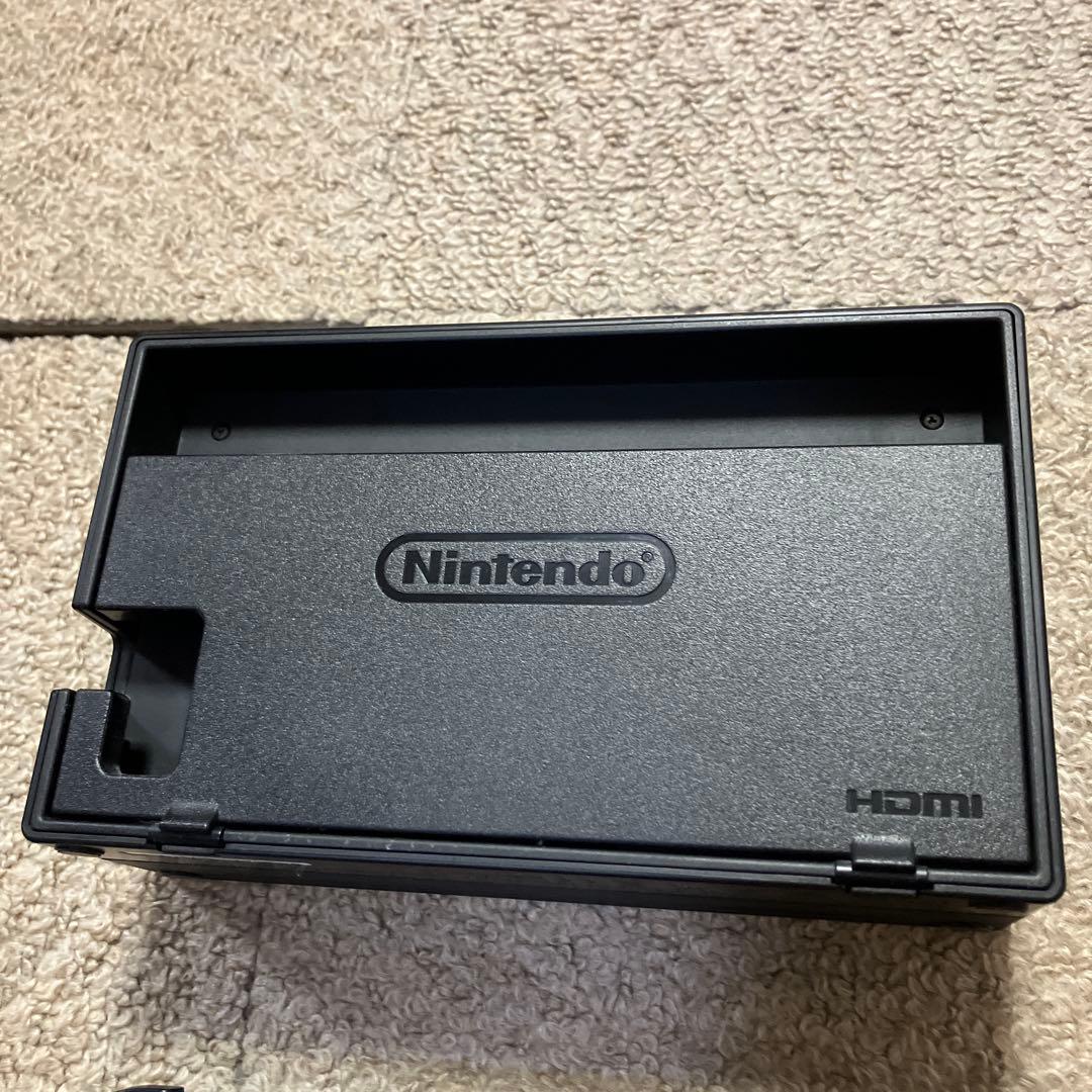 【送料込】旧Nintendo Switchセット　箱、説明書なし　動作確認済み