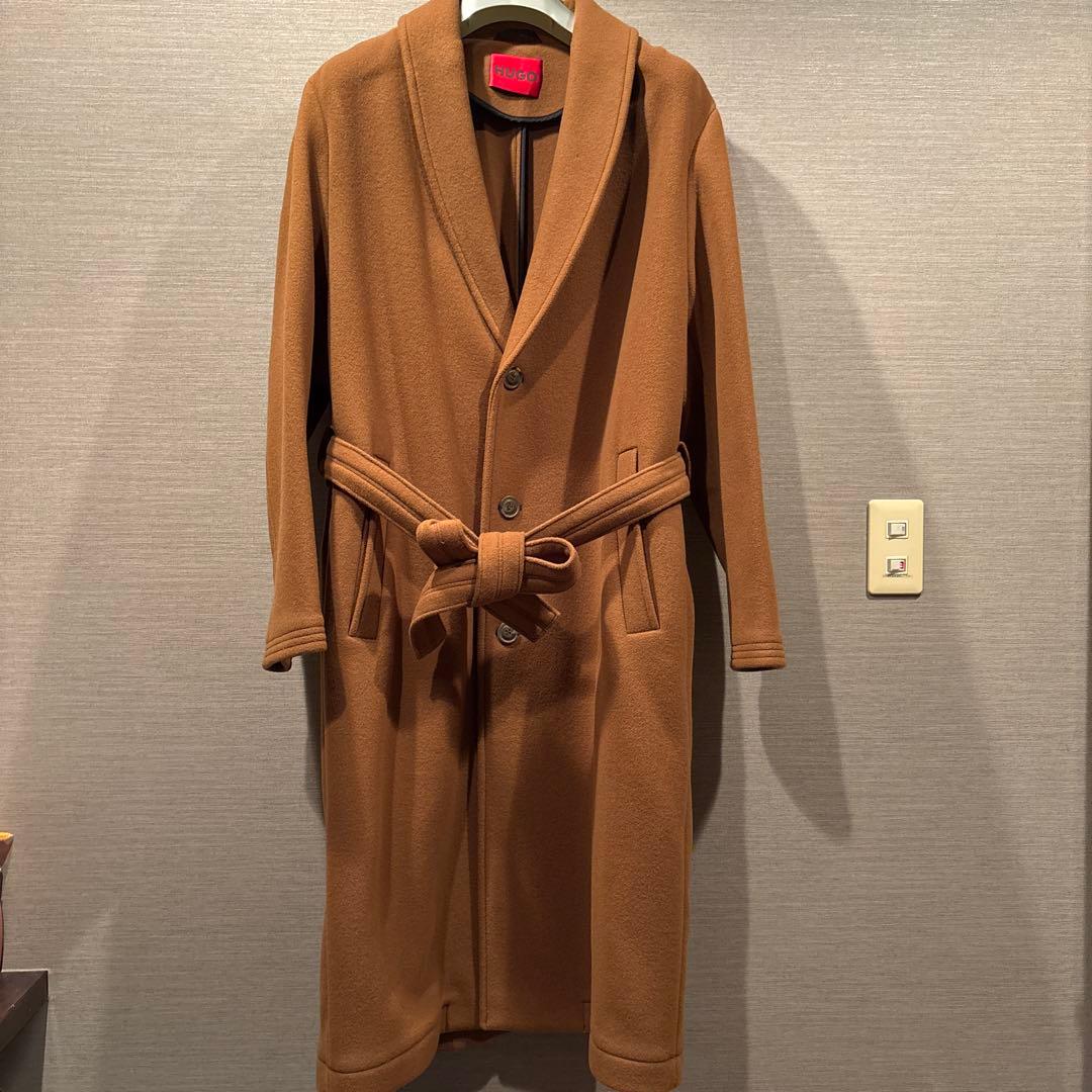 カズです。HUGO ブラウン ロングコート ベルト付き　サイズXXL