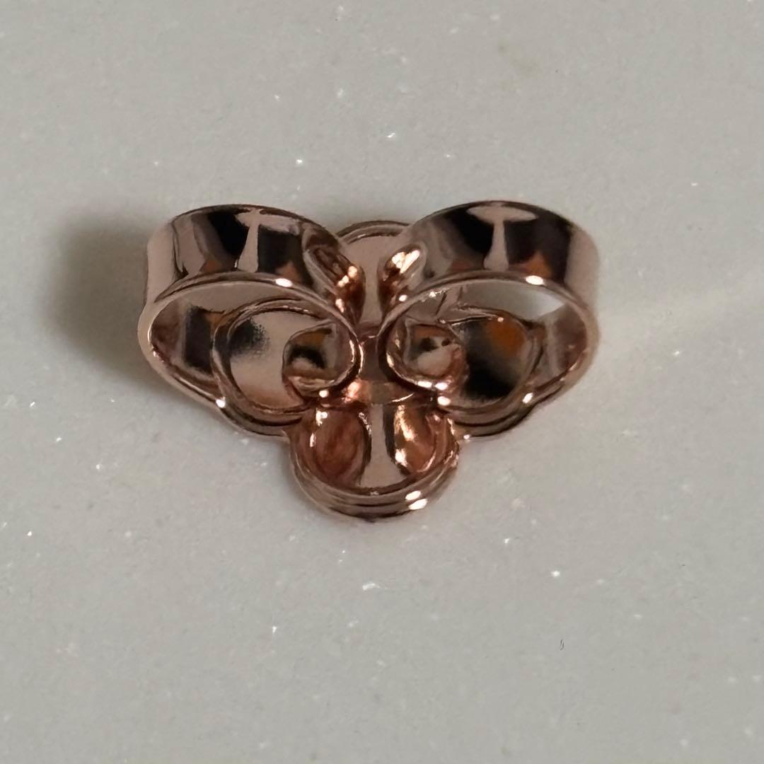 LOUIS VUITTON エッセンシャル　Vピアス　ゴールド　極美品