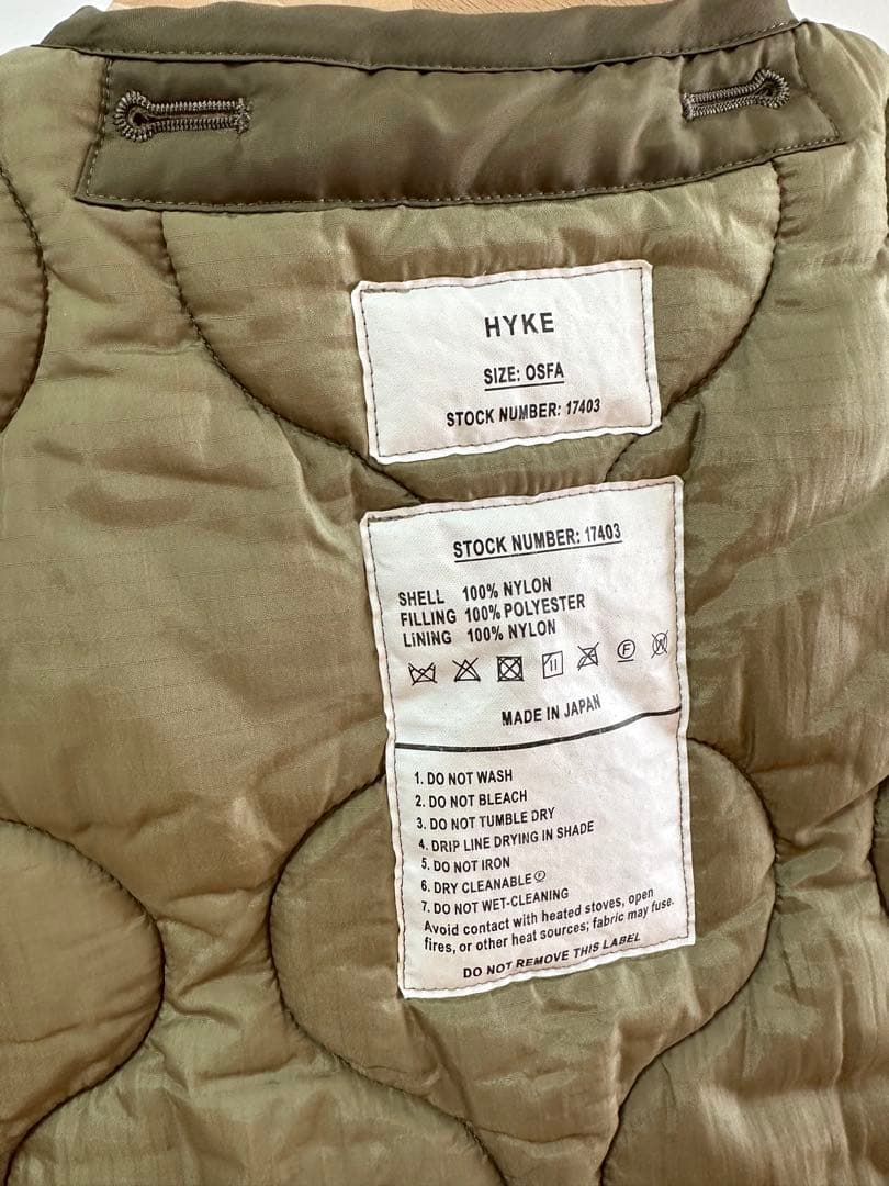 HYKE 美品⭐️ハイクキルティングベストQUILTED CROPPED VEST