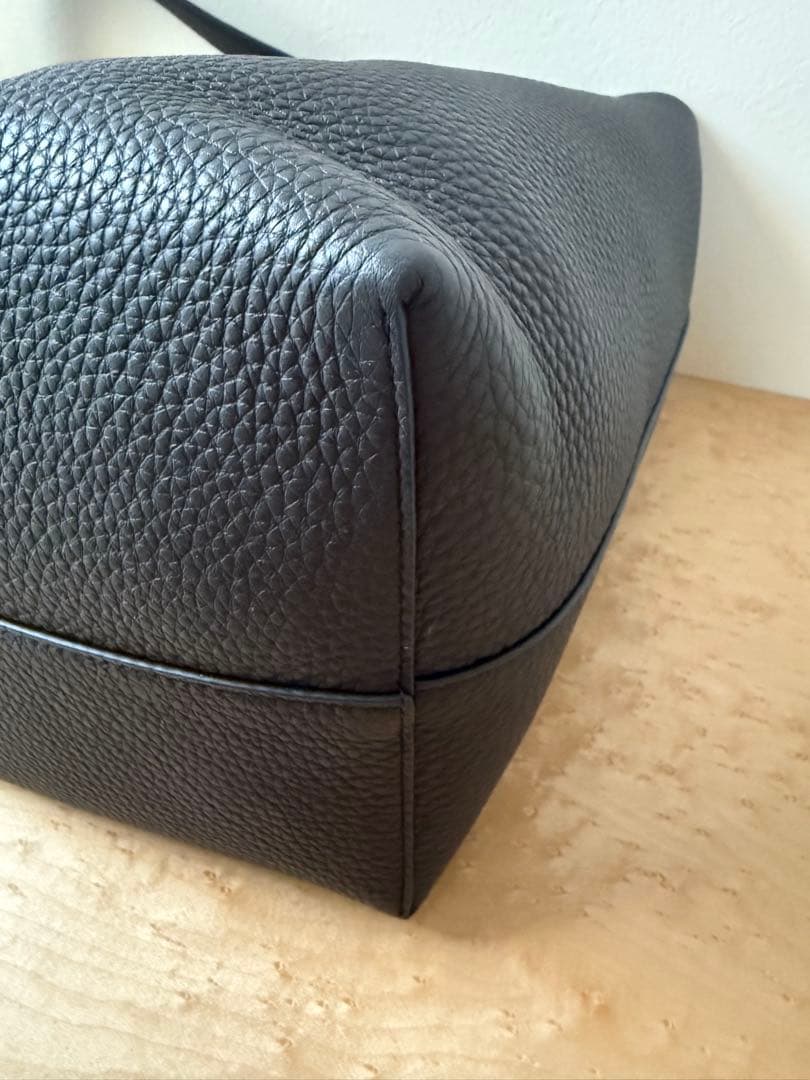 入手困難　THE ROW N/Sパークトート　ミディアム　　MARINE