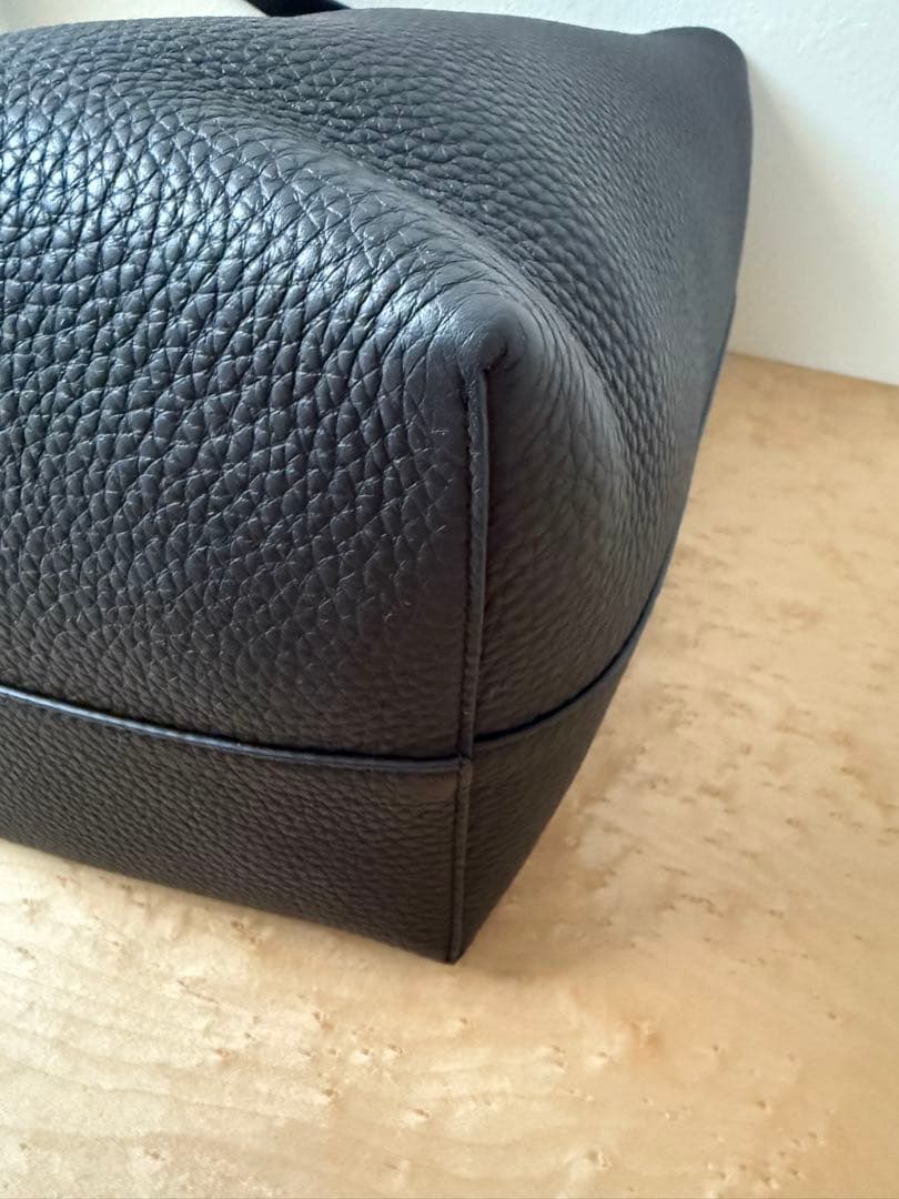 入手困難　THE ROW N/Sパークトート　ミディアム　　MARINE