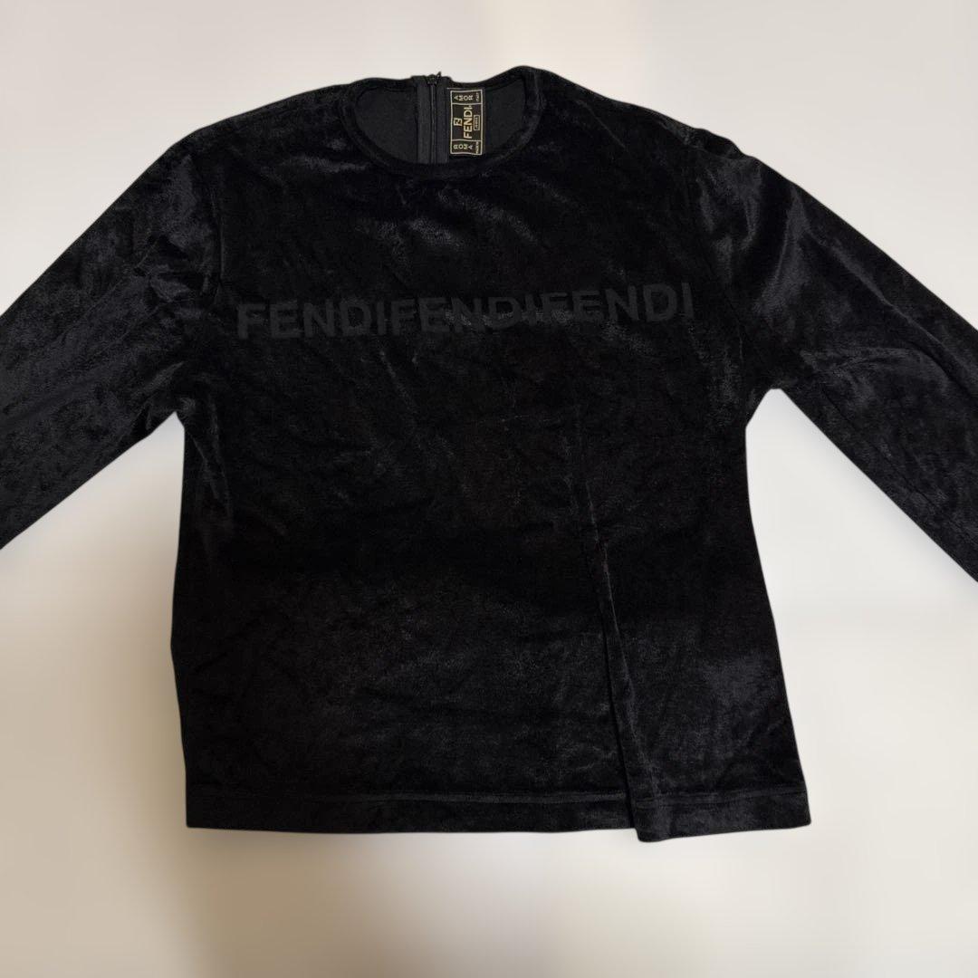 FENDI ベルベット 長袖Tシャツ 黒