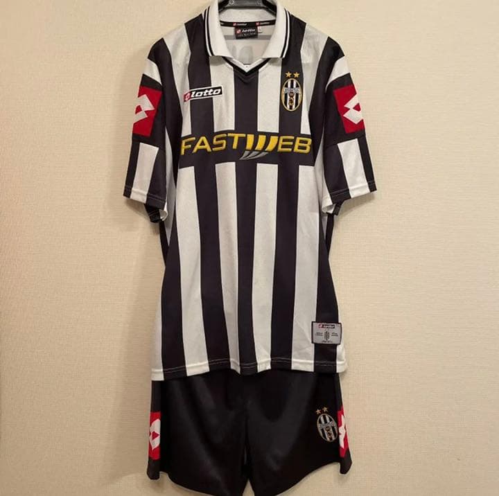 アレッサンドロ・デル・ピエロ＊ユベントス＊公式＊ユニフォーム＊上下セット